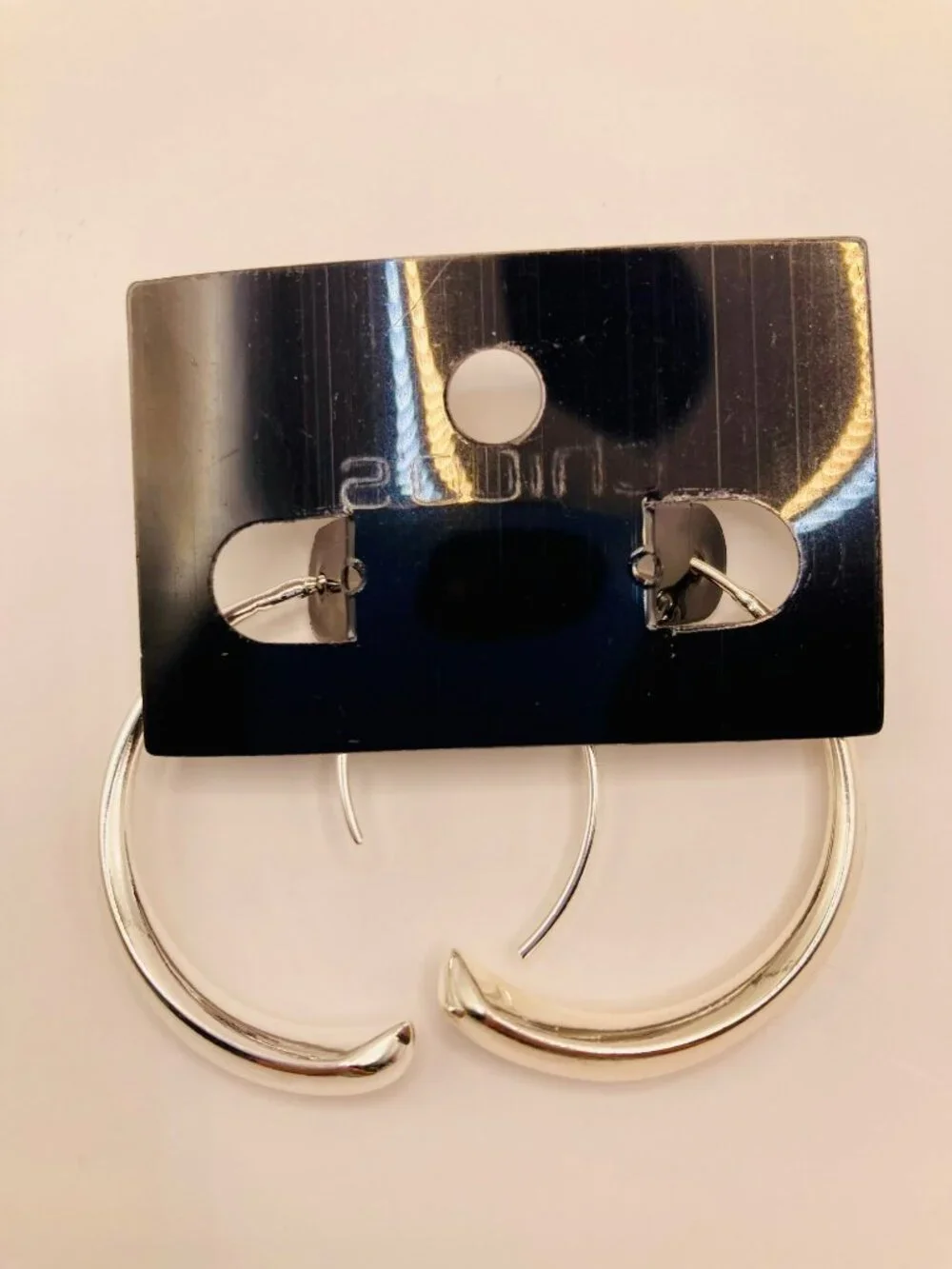 Chicos New Silver-Tone Open Hoop Earrings -72B - Picture 4 of 5